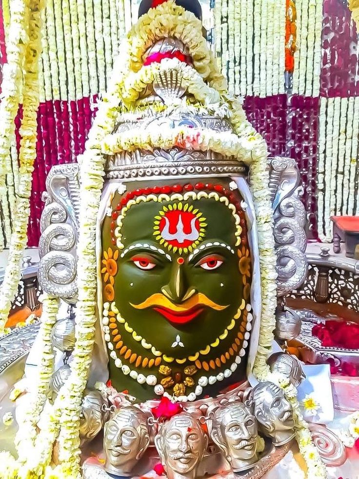काल भैरव मंदिर चढ़ावा उज्जैन